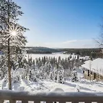 Aurinkoalppi 12a Paritalon Ylaekerta By Interhome *