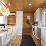 Semesterbostad Aurinkoalppi 12a Paritalon Ylaekerta By Interhome