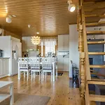 Aurinkoalppi 12a Paritalon Ylaekerta By Interhome Semesterbostad *