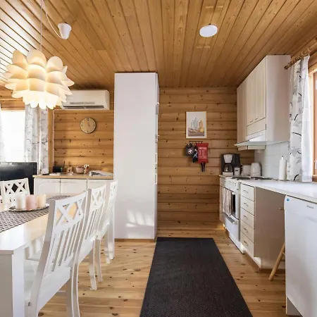 Aurinkoalppi 12a Paritalon Ylaekerta By Interhome Сasa de vacaciones